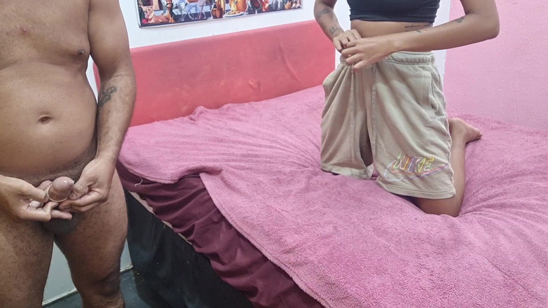 LeoOgro: De lesbienne kwam me geven