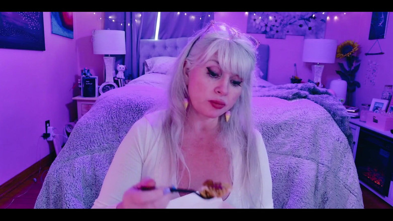 PaintedRose: Pizza Meksiko: taco bell mukbang ada di sini