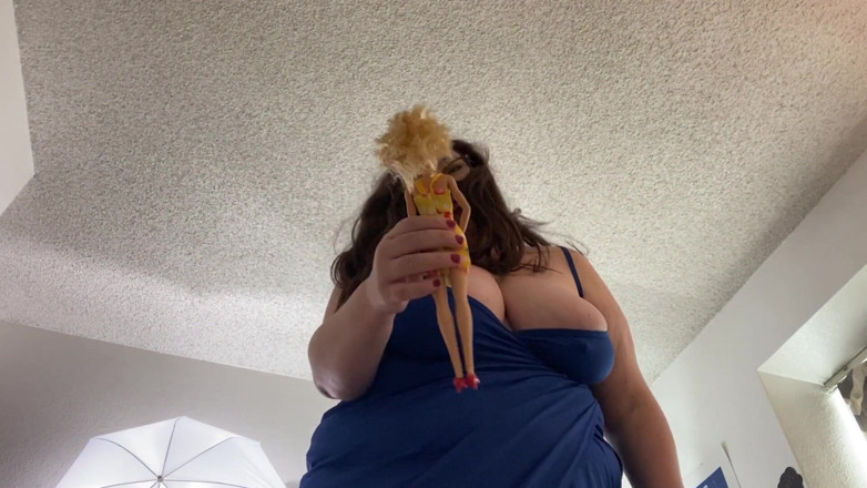 cutejayne: Shrinking my messy roommate