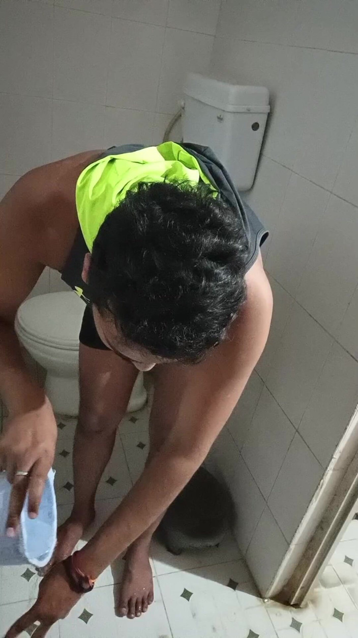 IsmaatDeva: Poté, co jsem se šukal na velmi krásný způsob, chčiju na...