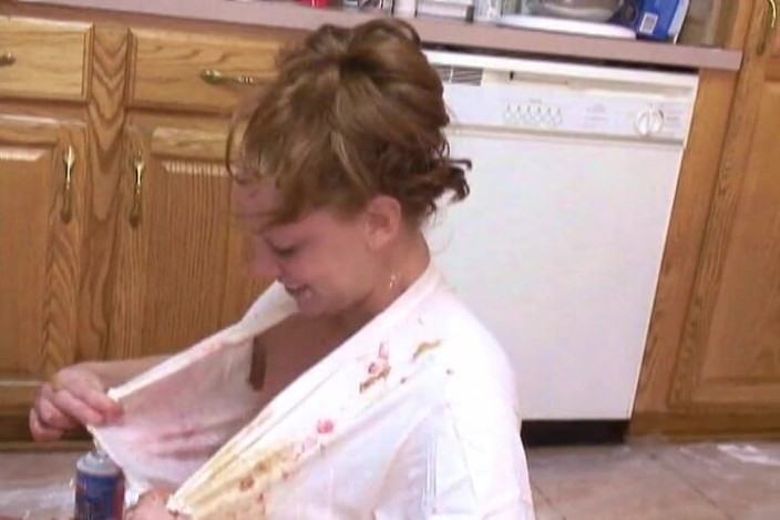 Radical: Messy amateur fetish slut