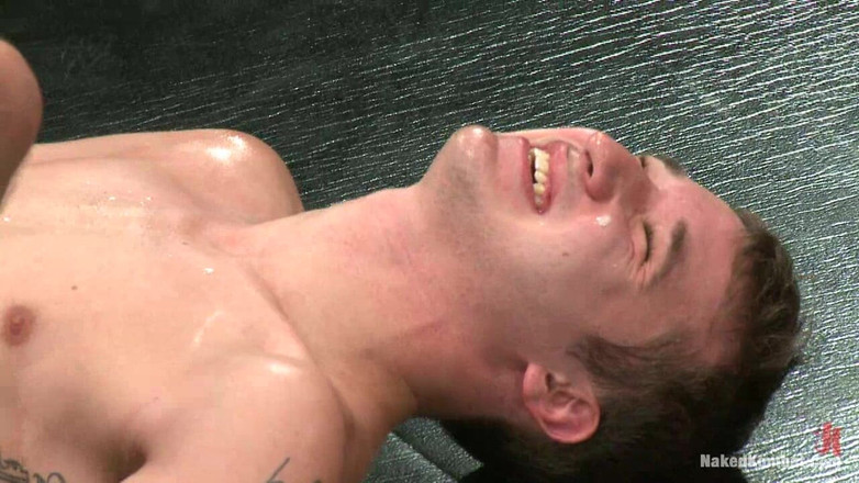 Naked Kombat: Drake Jaden versus Krist Cummings