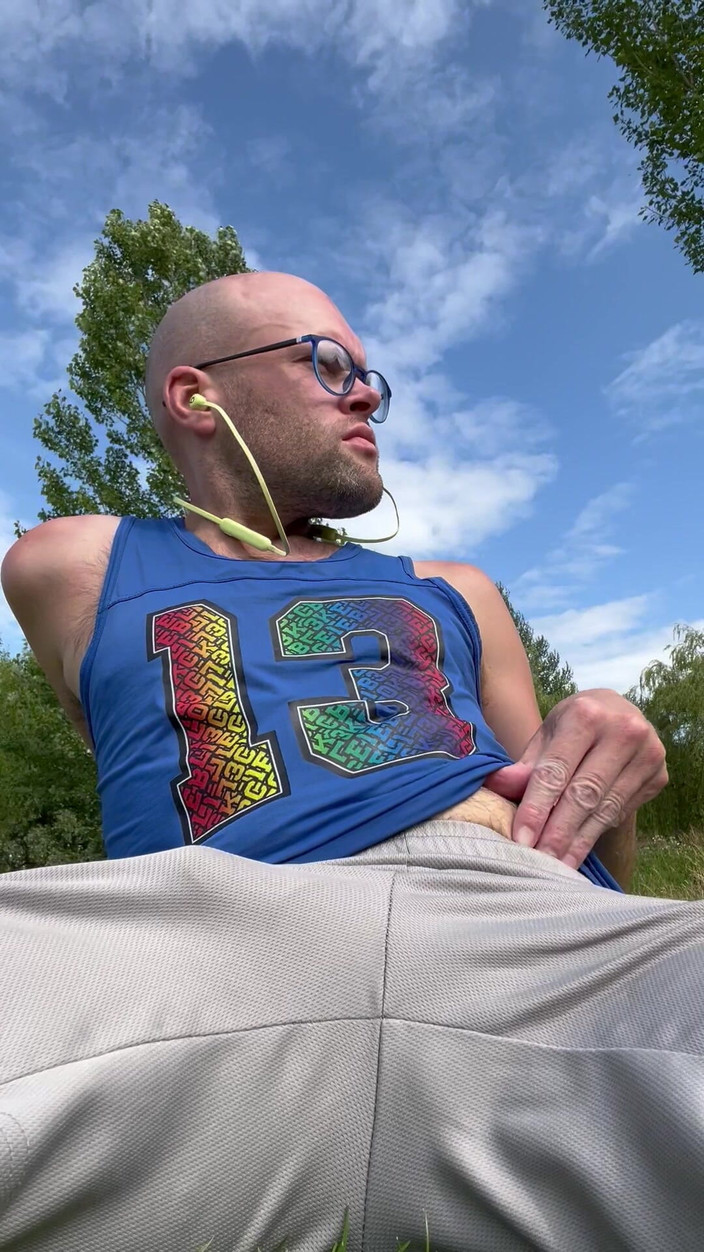 Buggiesmugglr: Wat Er Gebeurt in Het Park Blijft Het Park Shh