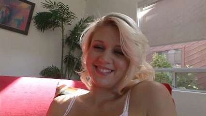 BBC Worship: Kontol hitam membangun kenikmatan pada cewek ini