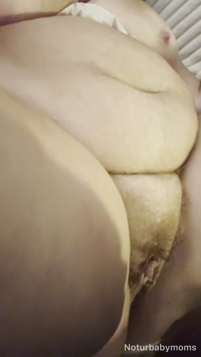 noturbabymoms: 11:24 POV, BBW, grosse bite noire, baise interraciale en missionnaire...