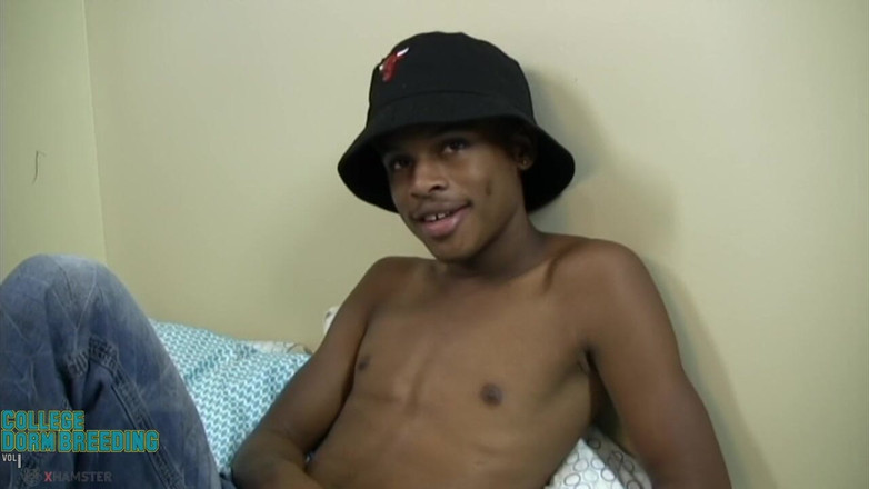 Flava Works Entertainment: College dormitorio allevamento # 1 - scena 3