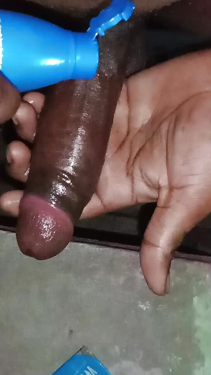 Ansu 143x: Aplică ulei și masează-ți penisul