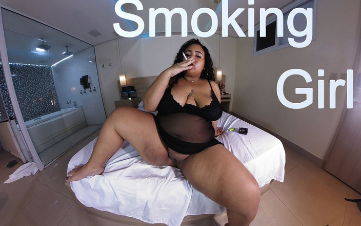 Pamela Panda: 좋은 밤 전에 담배를 피우기