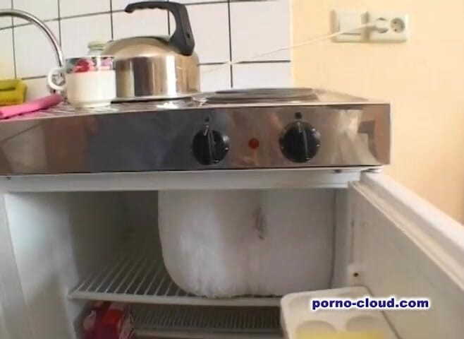 Porno Cloud: No virgins here