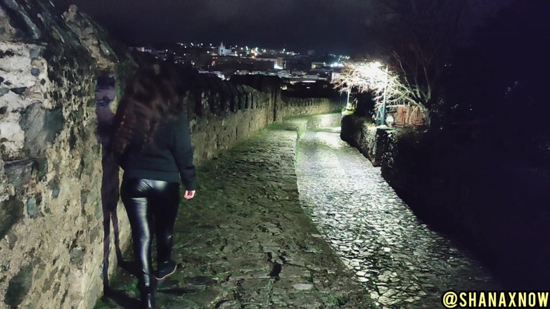Shanaxnow: Pompino di kingdom castle, sborra e pipì