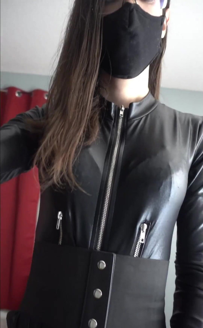 Mistress Mel: Es-tu un bon garçon