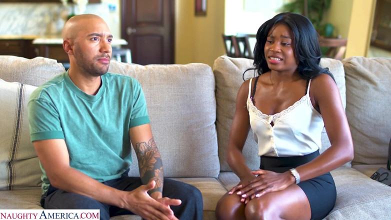 Naughty America: Face Sitting