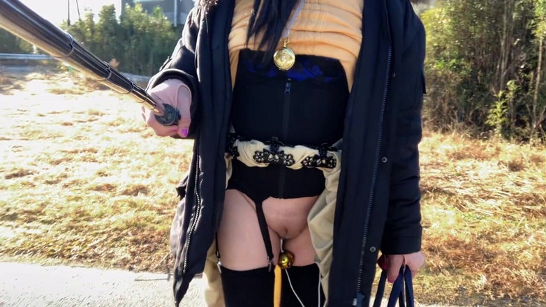 megu2002: Allenamento indipendente n.47 Esposizione al tucking durante la passeggiata mattutina...