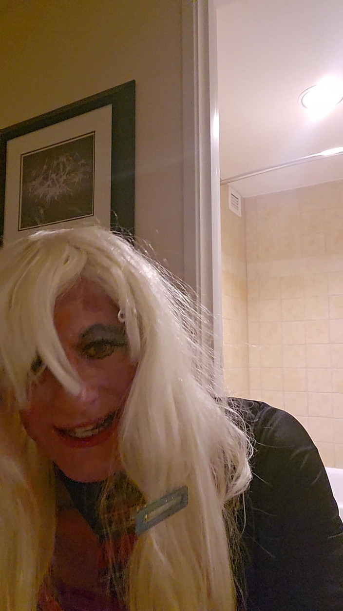 Jasmine Sub: Sissy Crossdresser manžel hra