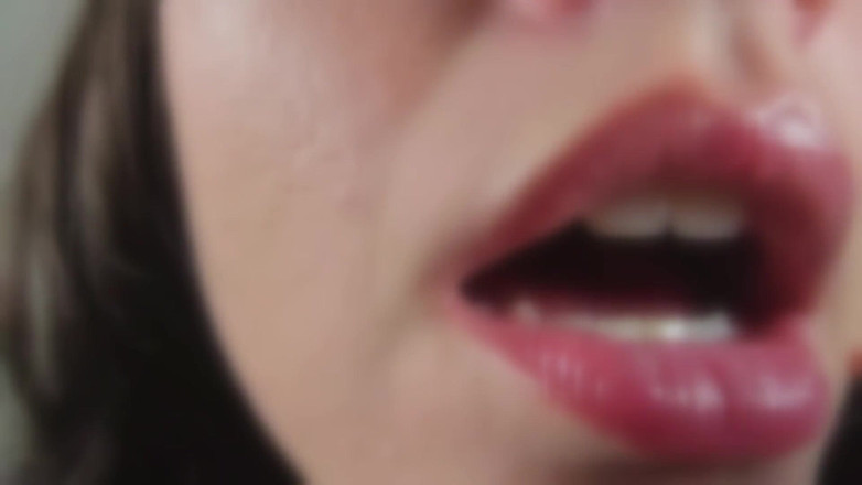 EmmasBetterLife: Asmr GFEレンズ舐め