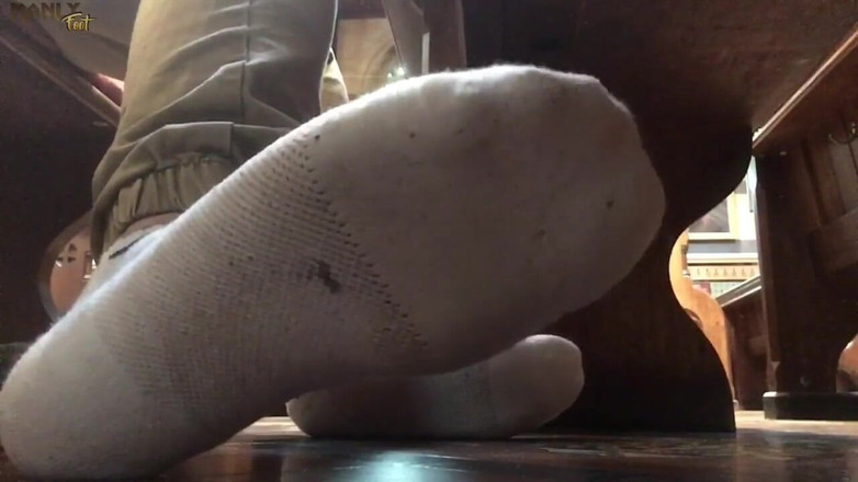 Manlyfoot: Doa-doamu telah dikabulkan - seks tanpa alas kaki di gereja katolik -...