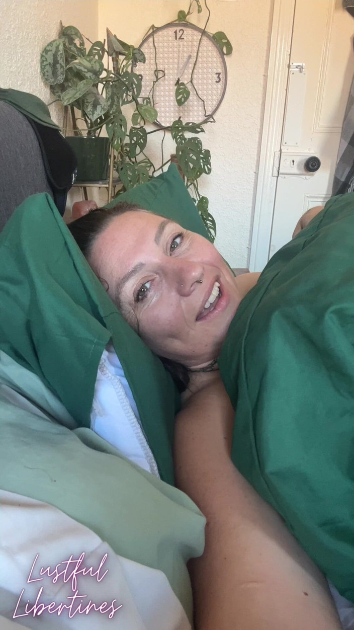 Lustful Libertines: Accidental Face Time with My Husbands 'best Friend’ - From the Archives