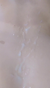 After Cumming, I Asked Him to Give Me a Cum Bath on My Back
