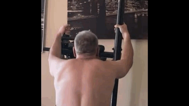 Alex Art: Waktu Solo