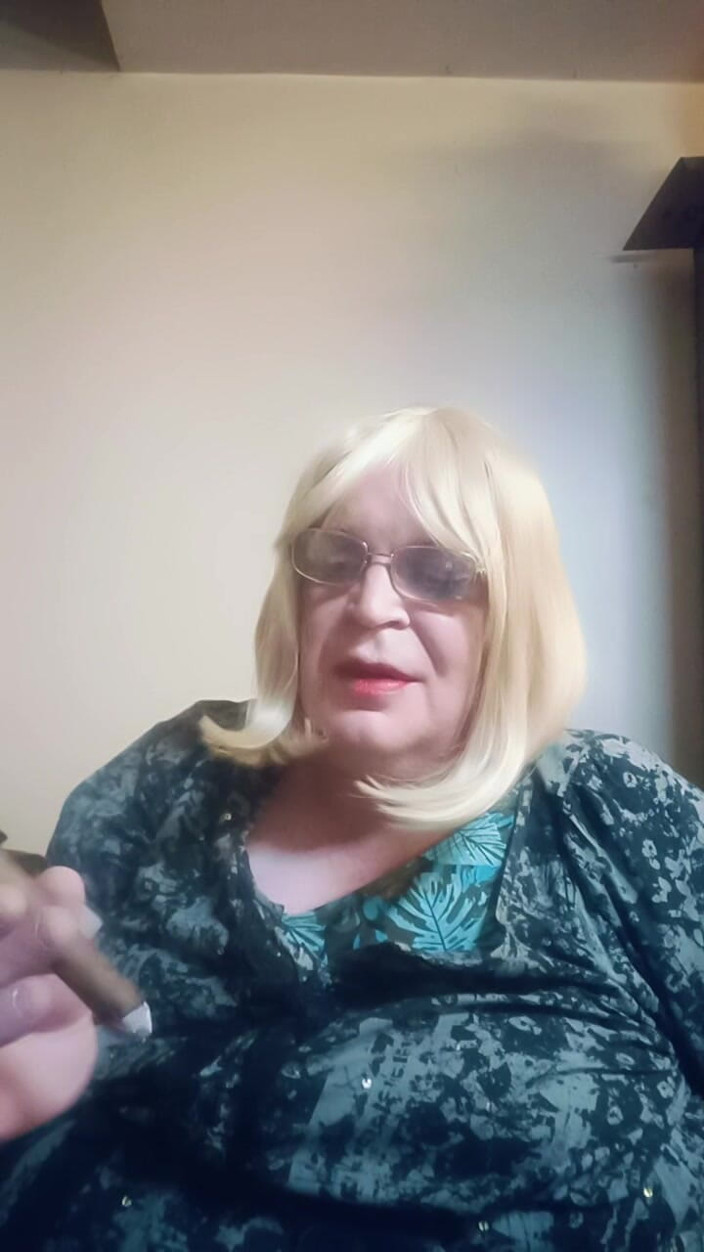 Stephanie-Nicole-TV: September 2026 Vlog - Chewing the Fat Whilst Smoking a Cigar