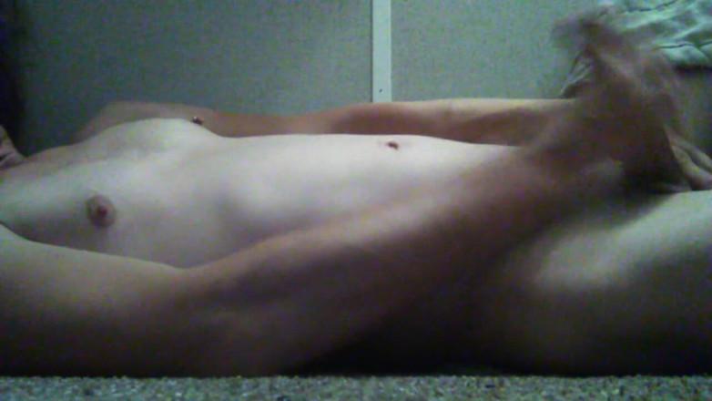 LilTaste: Morning Masturbating Session (no Cummshot/no Orgasm)