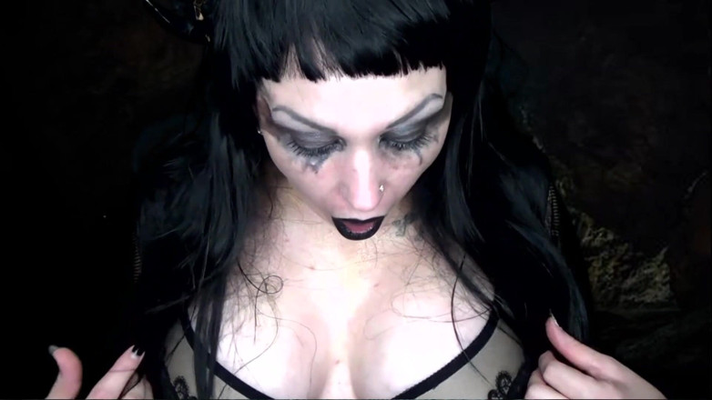 Goddess Misha Goldy: 7 different takes from the Van Helsing