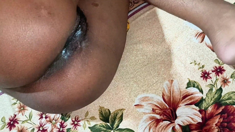 Bithi69gril: Sexo pela primeira vez com namorado, duro duro novo sexo...