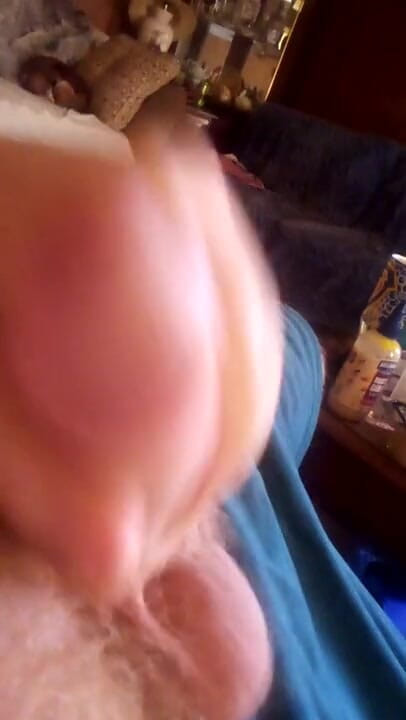 Dick loving: Just a little bit of me jerking off