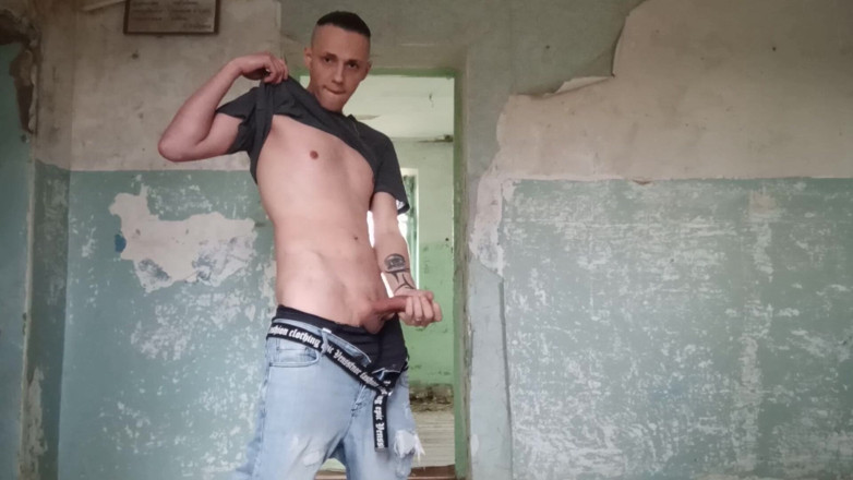 Roman Gisych: Masturbation in an Abandoned Library - Roman Gisych