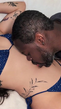 Kiara Star: Bikini Belly Worship