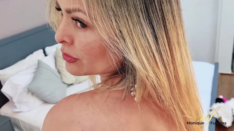 Monique Fuentes: Hot Striptease for You - Monique Fuentes