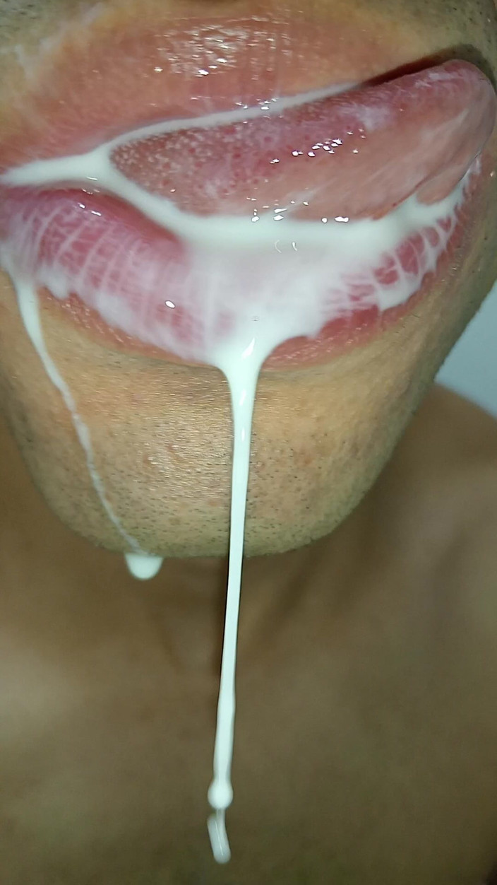 Rey rey: Saya suka pancutan mani dalam mulut saya, lidah panjang lidah,...