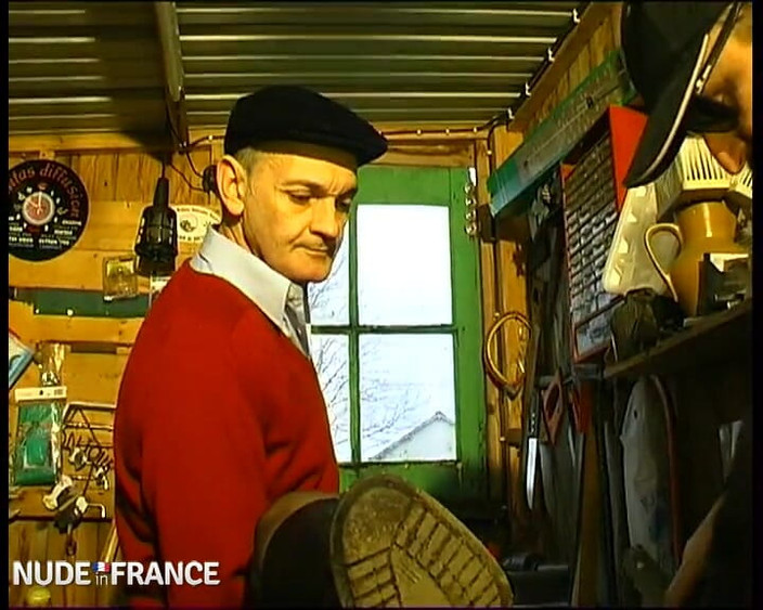 La France a Poil: Dany emmène Natacha de Besan§ on pour que notre papi...