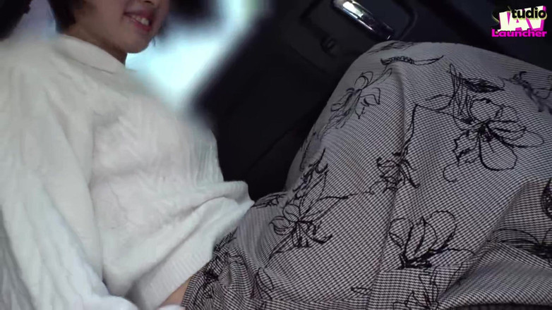 Studio JAV Launcher: Pulz pod širým nebem – jemný stvořitel se třese, uniká a svítí...