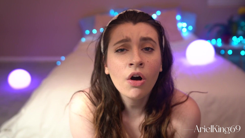 Ariel King: JOI to my face &amp; tits