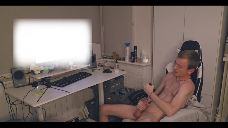 The Max Powers: 42 Min Goon Sesh с кем-то наблюдает