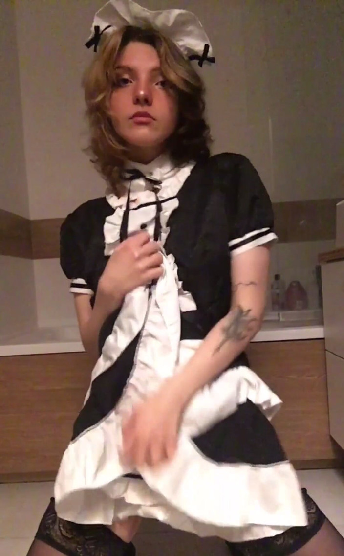 Soft Vulgar: Ik hou zo veel van zijn meidoutfit, kan ik je...