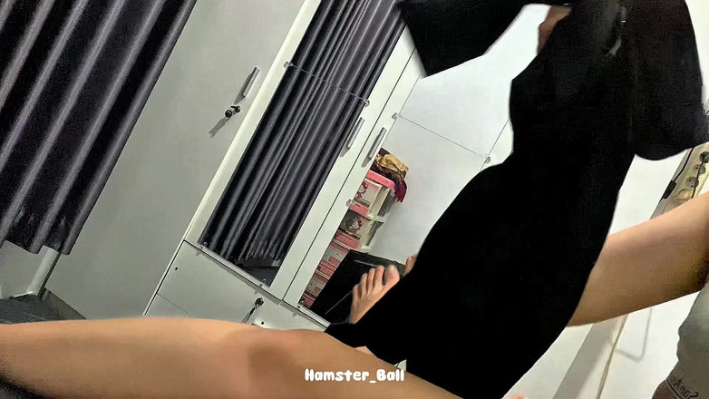 Hamster_Ball: Solitária muçulmana psicóloga milf fodendo escândalo em um hotel