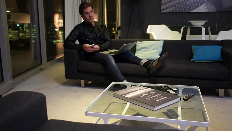 DARING - ORRANGE MEDIA: 漂亮的娇小玩弄软 - 这些荡妇玩弄鸡巴 #1