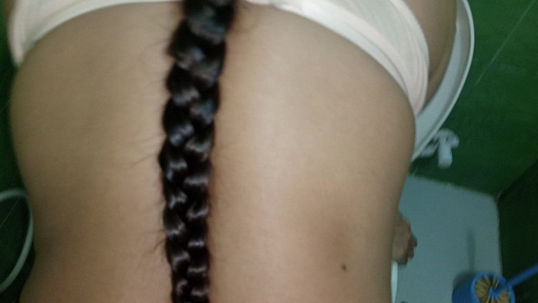 Nadiyabd: Byl jsem překvapen, když jsem viděl její velká prsa a...