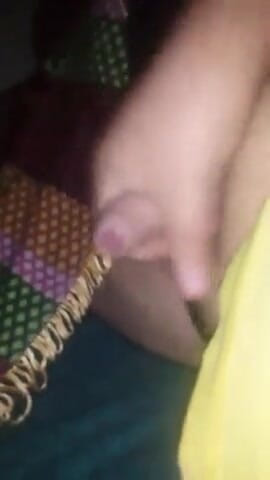 ShiraTensei: Chico gordito masturbándose de nuevo