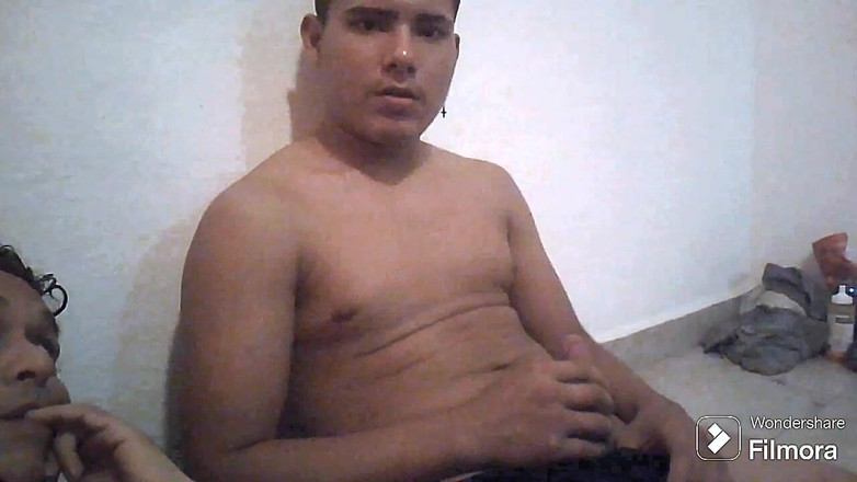 Tetto Michel: 내 계부가 나를 다시 방문하고 우리는 그것을 풍만하게 만든다