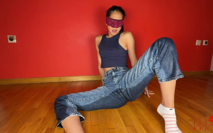 LittleLewdLuna: Erste jeans, benetzendes necken von süßem asiatischem mädchen - Luna nasst...