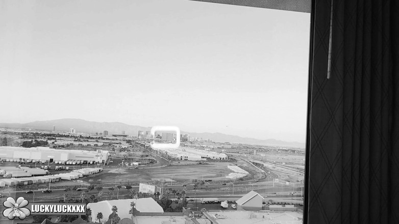 Lucky Luck XXX: Awek bertuah Tanfeets - footjob sudut pandangan pertama yang menakjubkan dan...