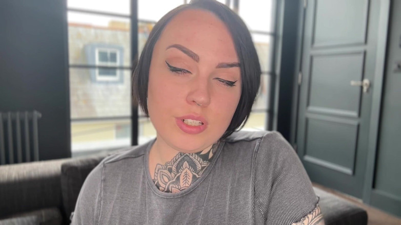 Miss Valentina: Ossessionato dal succhiare il cazzo