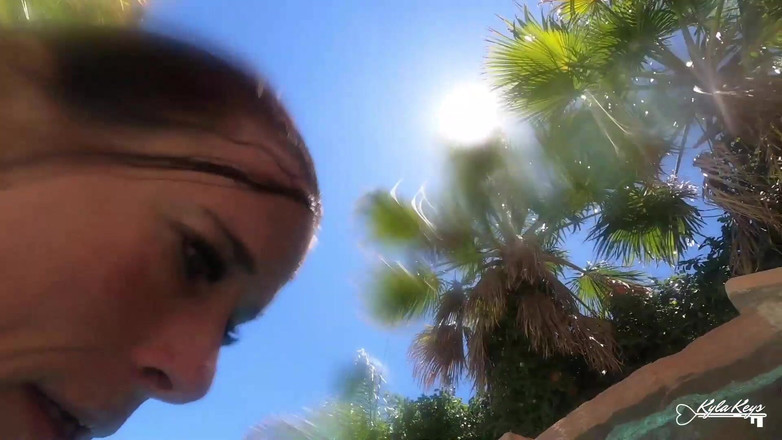 Kyla Keys: Trio con piscina subacquea