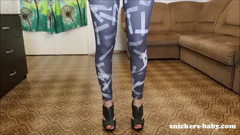 Erotic Best Studio: Big ass blonde wears mask and shows of her fine...