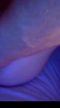 Hardcore sex s manželkou, Paroháčské rozhovory, Fisting, Obrovské dildo
