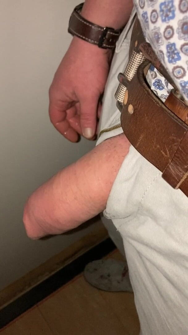 Foreskinguy: Ogromny kutas pompowany napletek szarpnie się