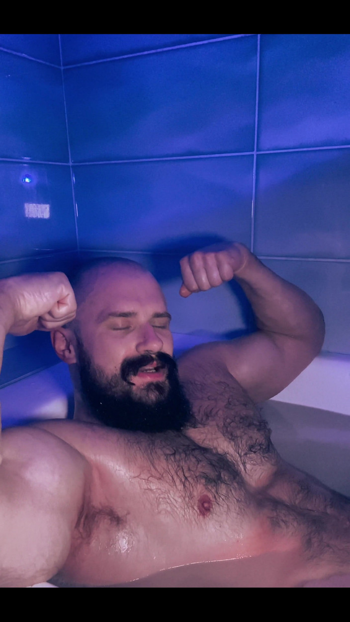 Mister Stone: मांसपेशियों